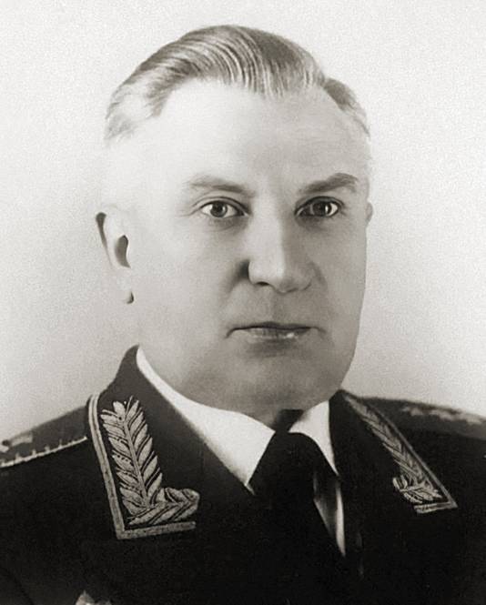 Булычев Иван Тимофеевич — фото 1