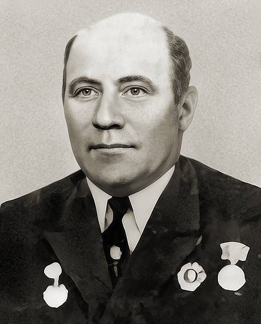 Мидов Назир Катуевич — фото 1