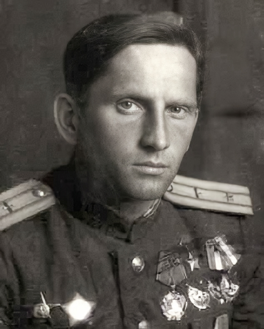 Азаров Евгений Александрович