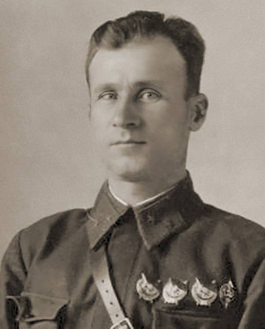 Андреев Андрей Матвеевич