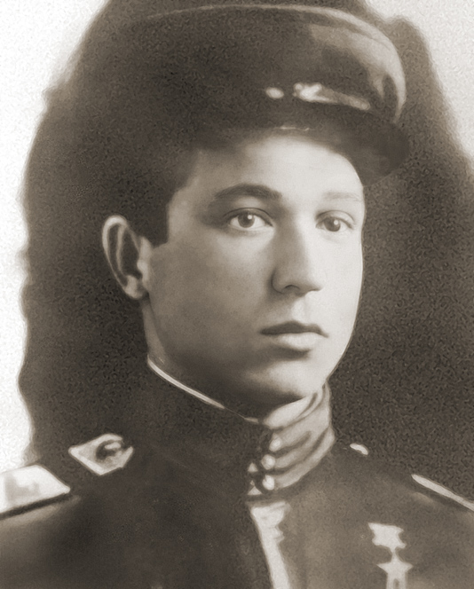 Апарин Максим Григорьевич
