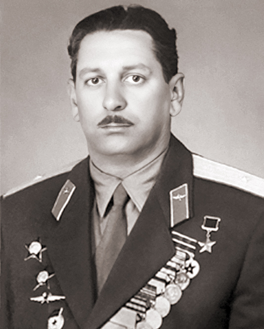 Николаев Евгений Дмитриевич