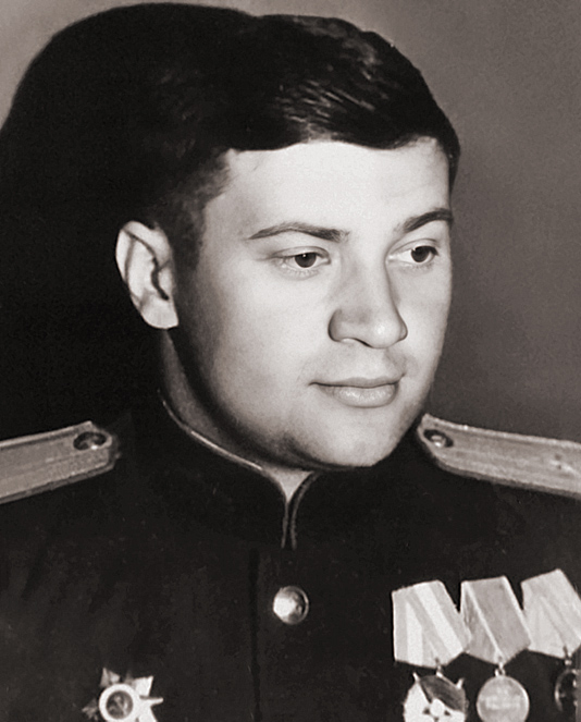 Озеров Юрий Николаевич