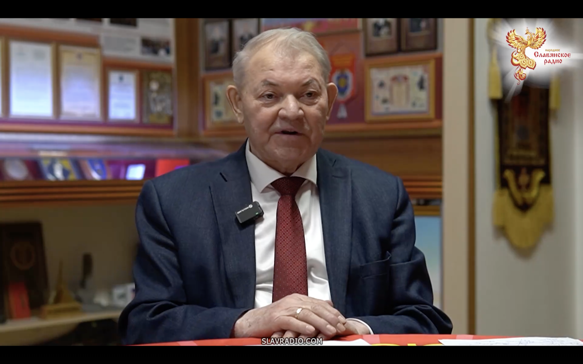 Советник председателя Российский Союз ветеранов генерал-лейтенант В.И. Варламов